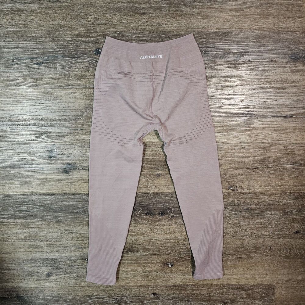 alphalete Ozone Leggings - Picture 5 of 6